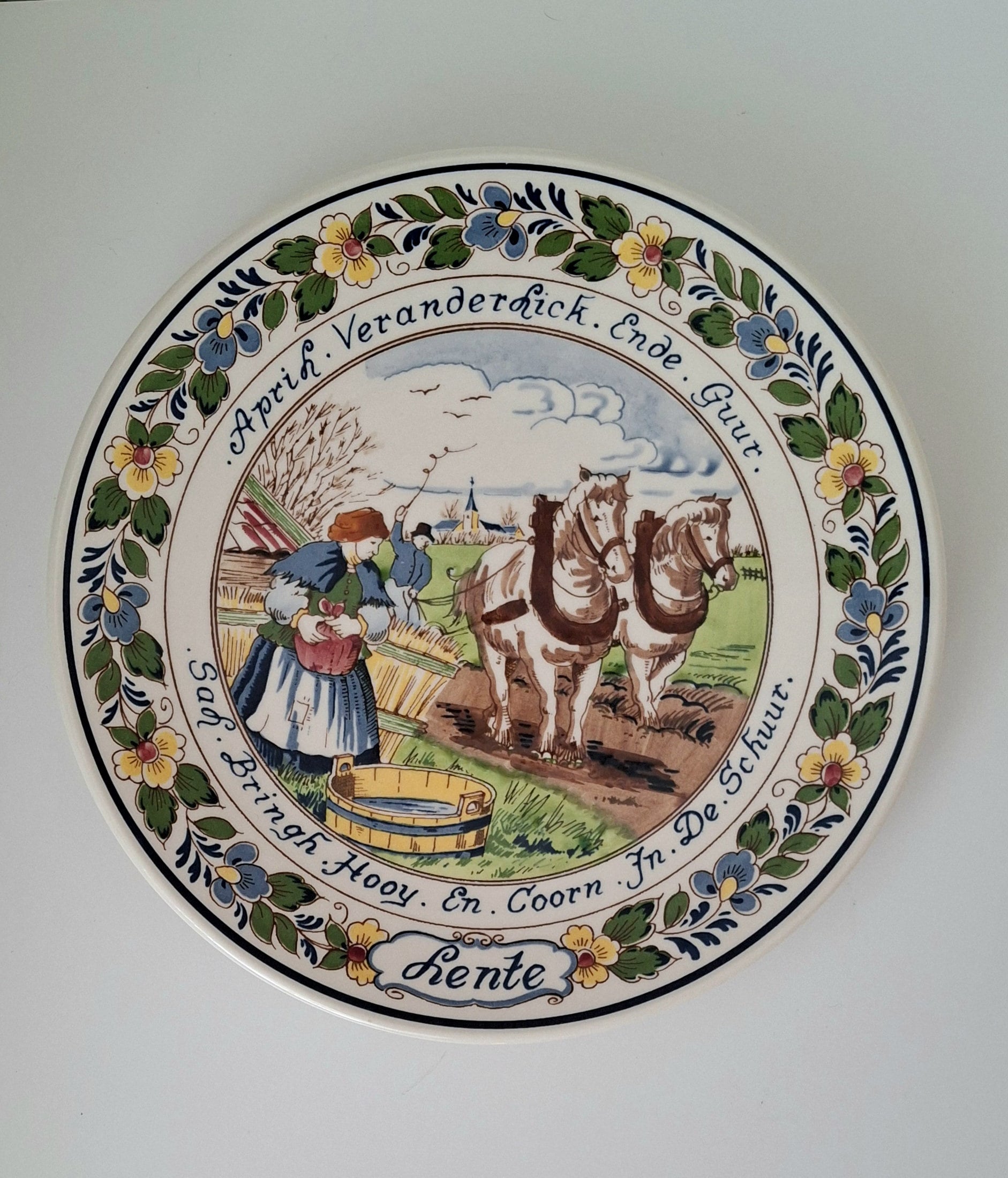 Set of Royal Delft Goedewaagen 4 Seasons wall hanging plates
