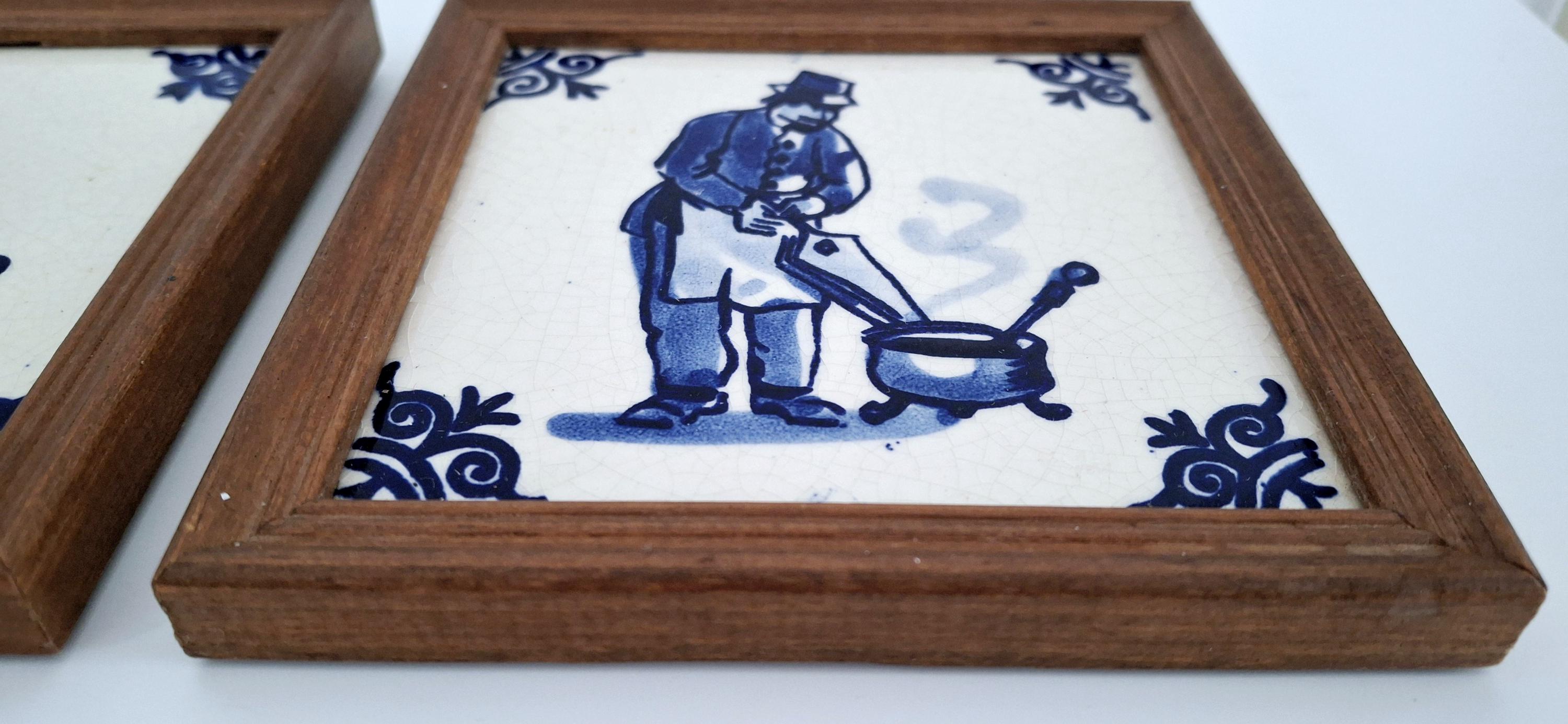 Dutch Delft blue tiles, Framed hand-painted ceramic pair tile