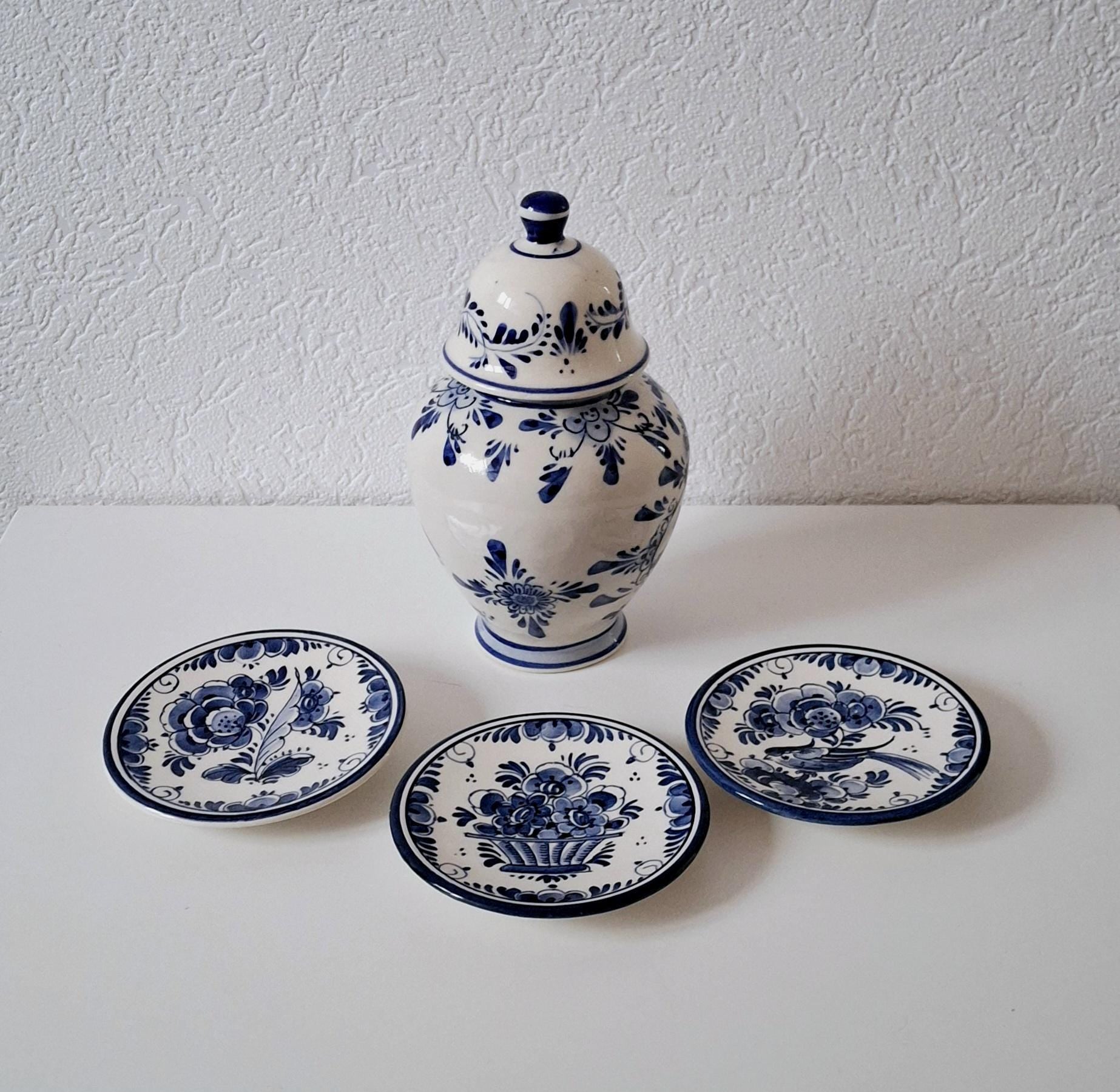 Delft Blue porcelain mini set, Ginger jar vase and small plates