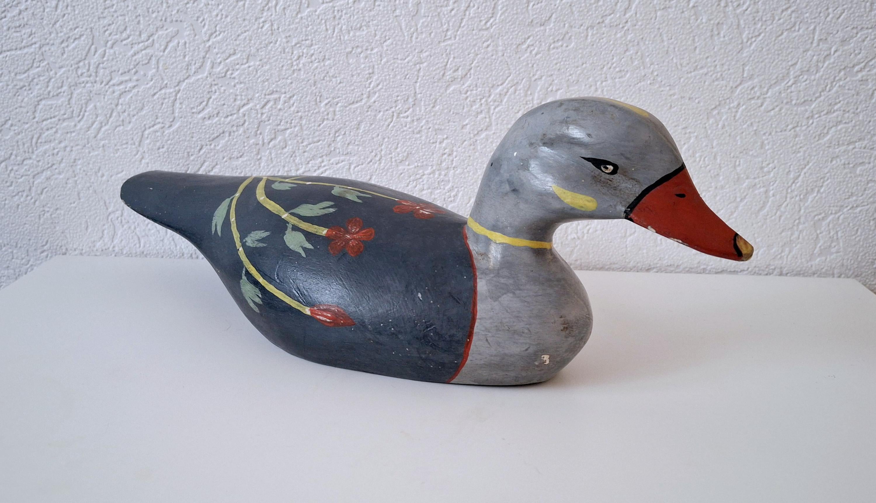 Wooden duck sculpture, folk art carvings