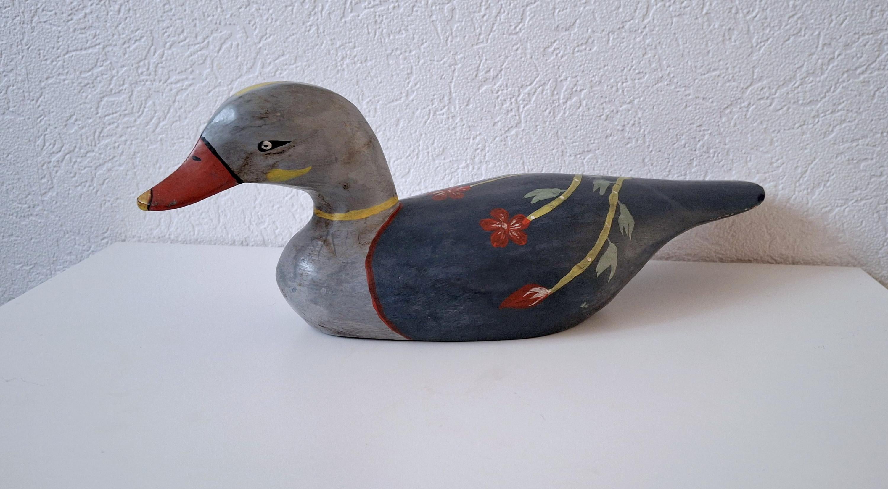 Wooden duck sculpture, folk art carvings