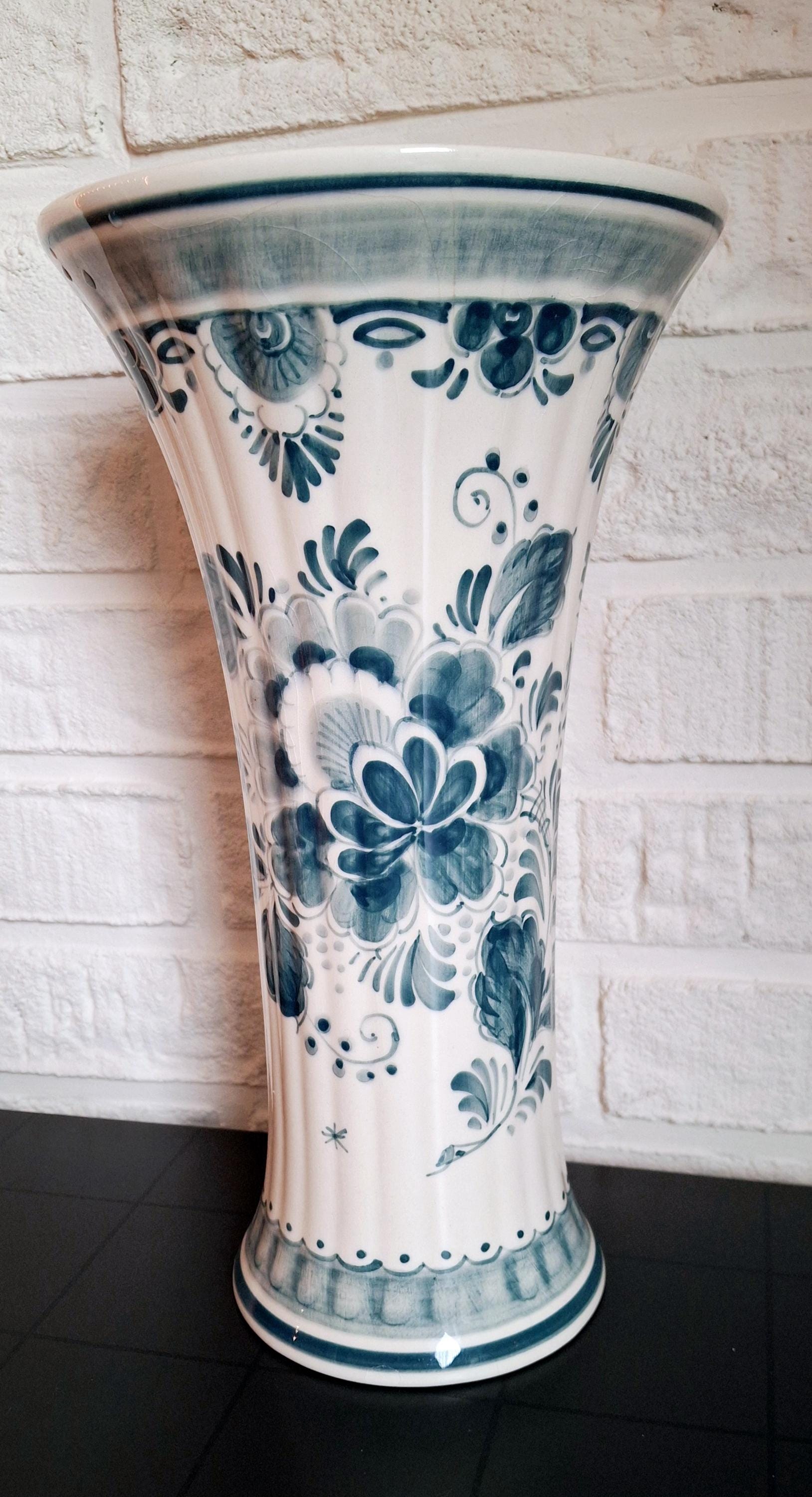 Hand-painted Delft vase, Blue-green floral design