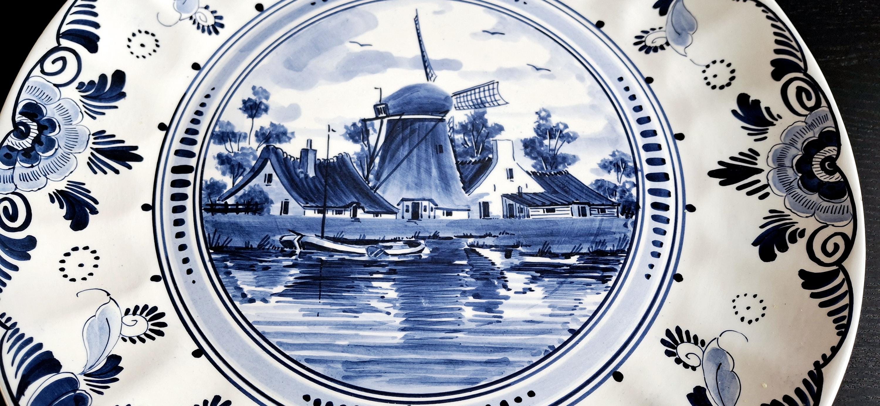 Large Delft decorative plate 34cm