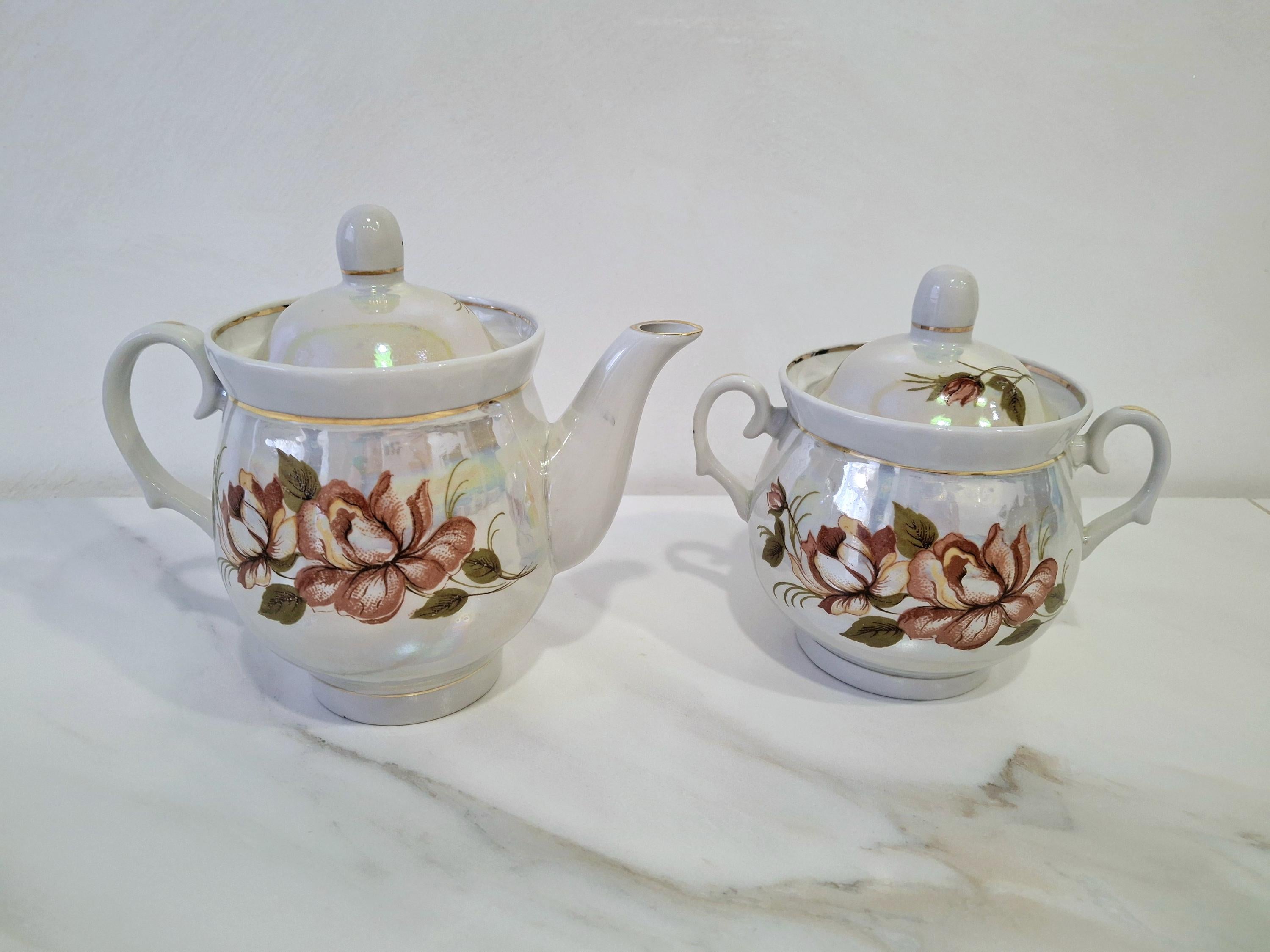 Vintage Baranivka porcelain tea set with gold trim and pearl glaze, Set for 12 person