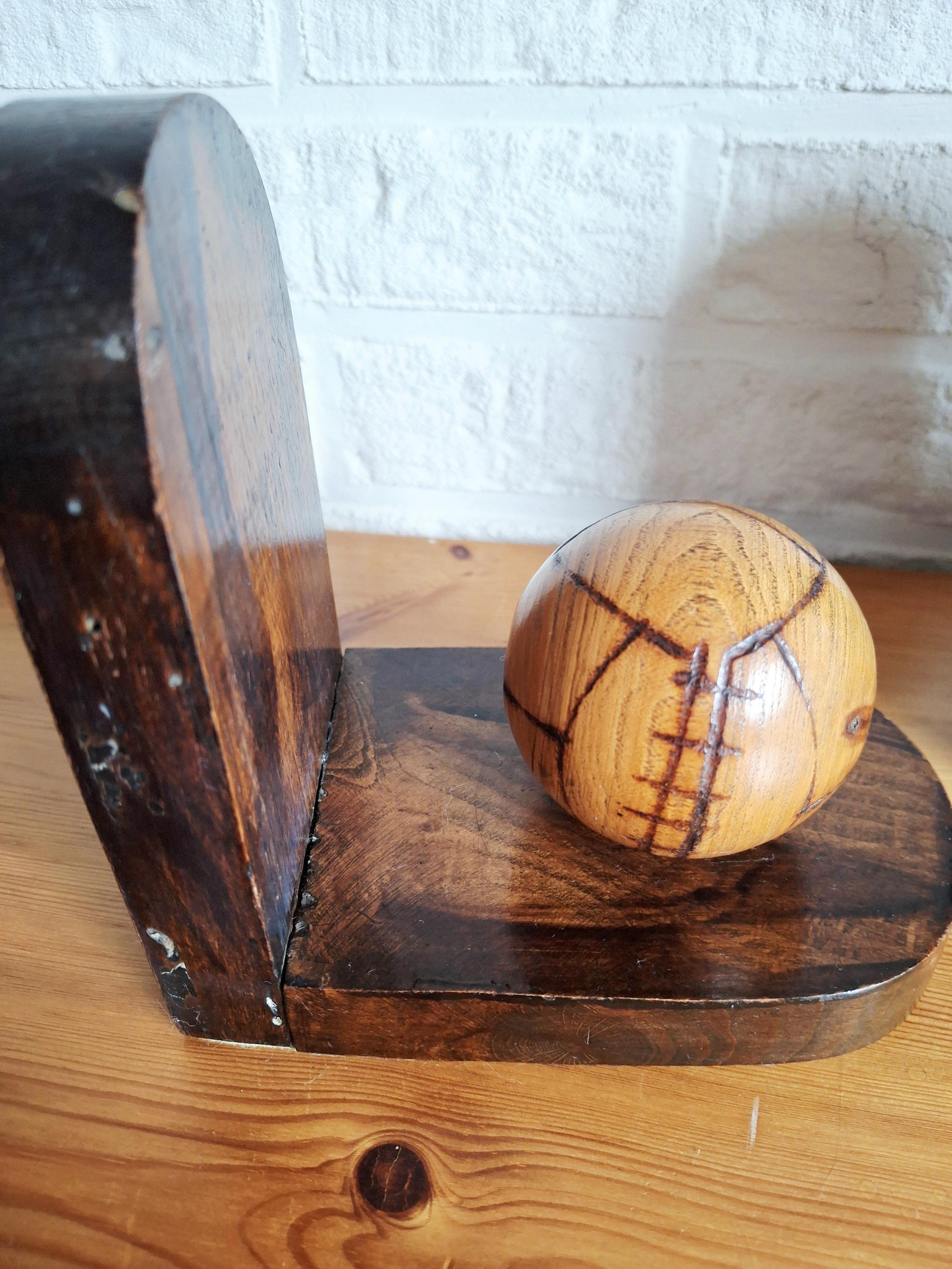 A Pair of oak bookends, Art deco bookends ball, Dutch wooden bookends with spheres