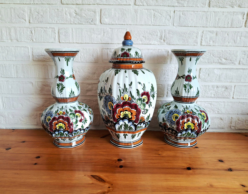 Royal Delft Polychrome hand-painted garniture set, De Porceleyne Fles, Holland