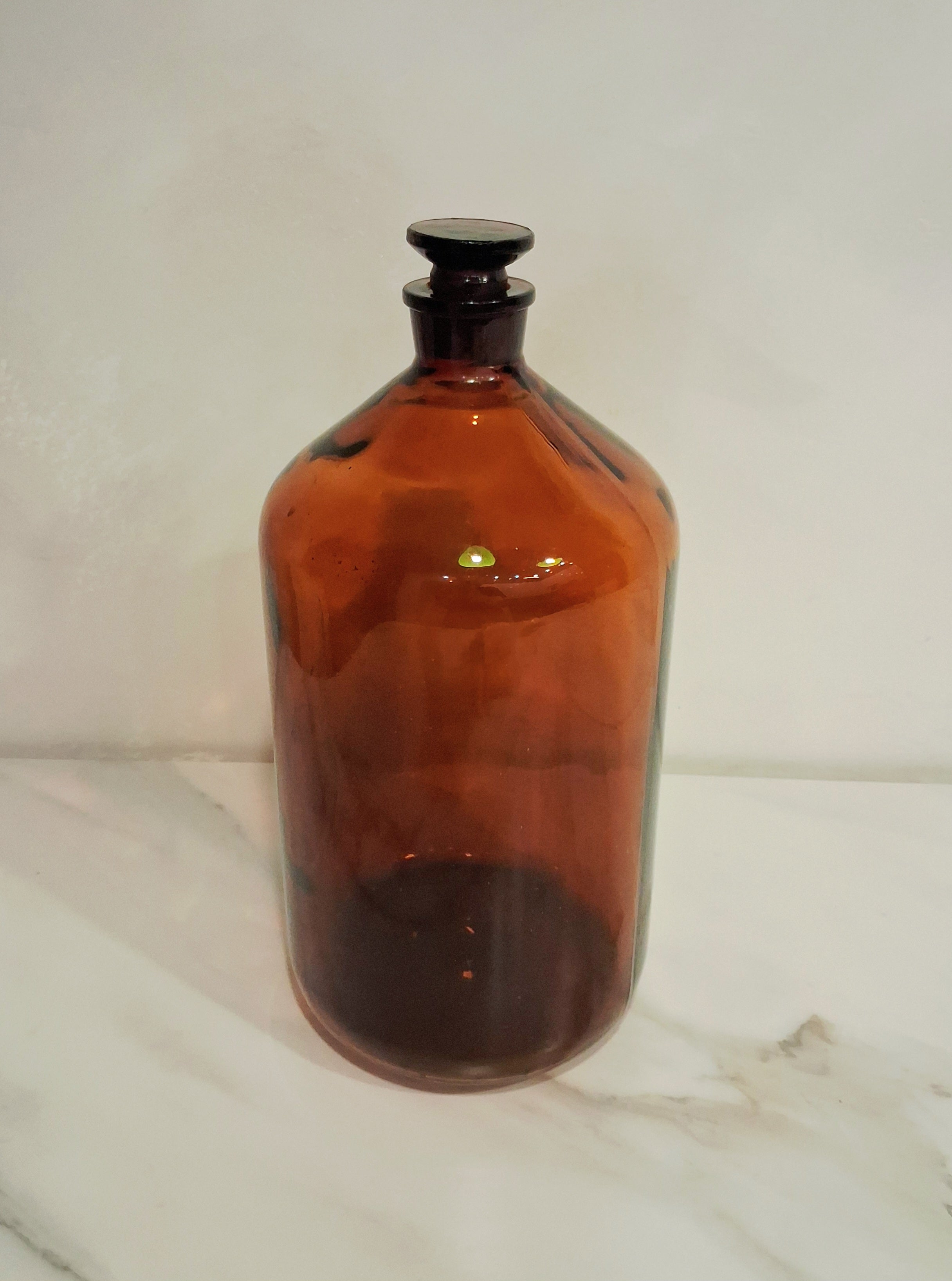 Vintage amber apothecary bottle from the 1950s, 5 litters
