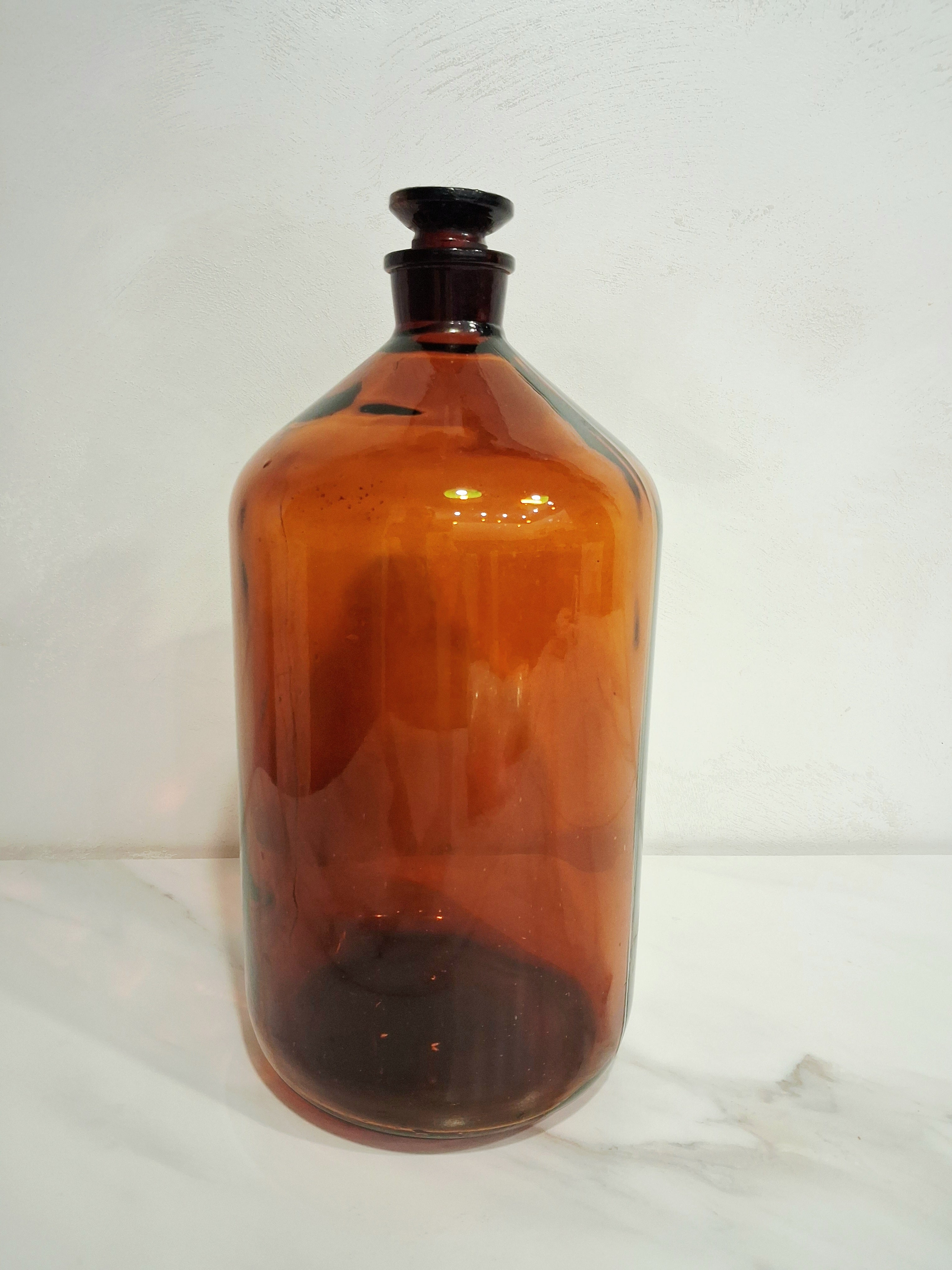 Vintage amber apothecary bottle from the 1950s, 5 litters