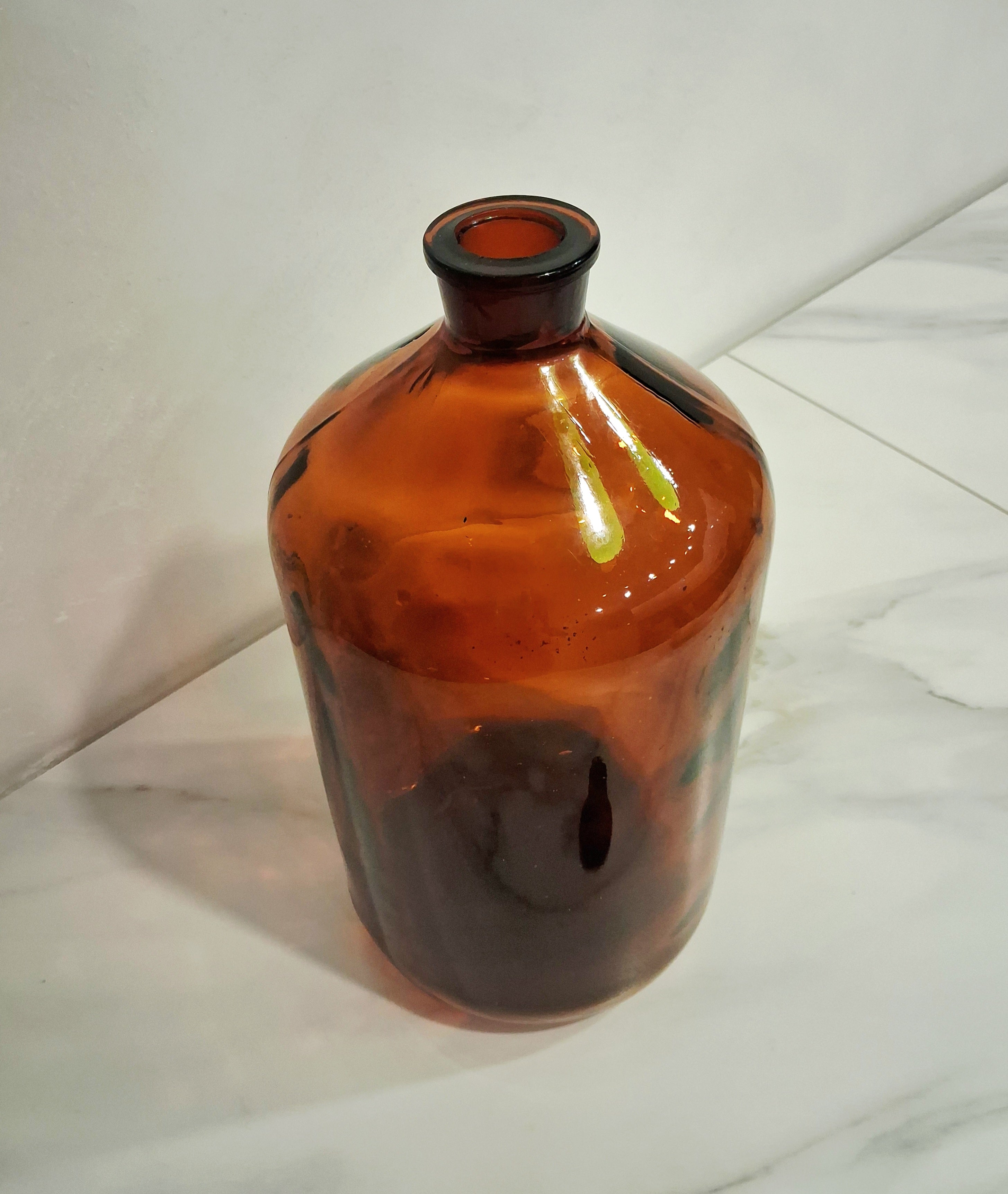 Vintage amber apothecary bottle from the 1950s, 5 litters