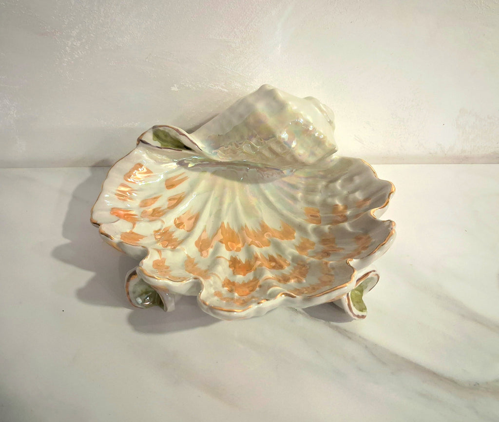 Ceramic pearl glazed vase, mother-of-pearl shell and gilding