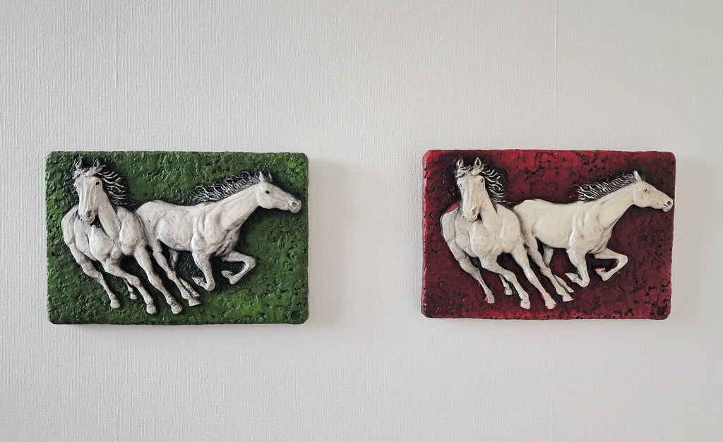 Vintage dutch horse wall plaque set, Hobra Rhenen Holland relief panels