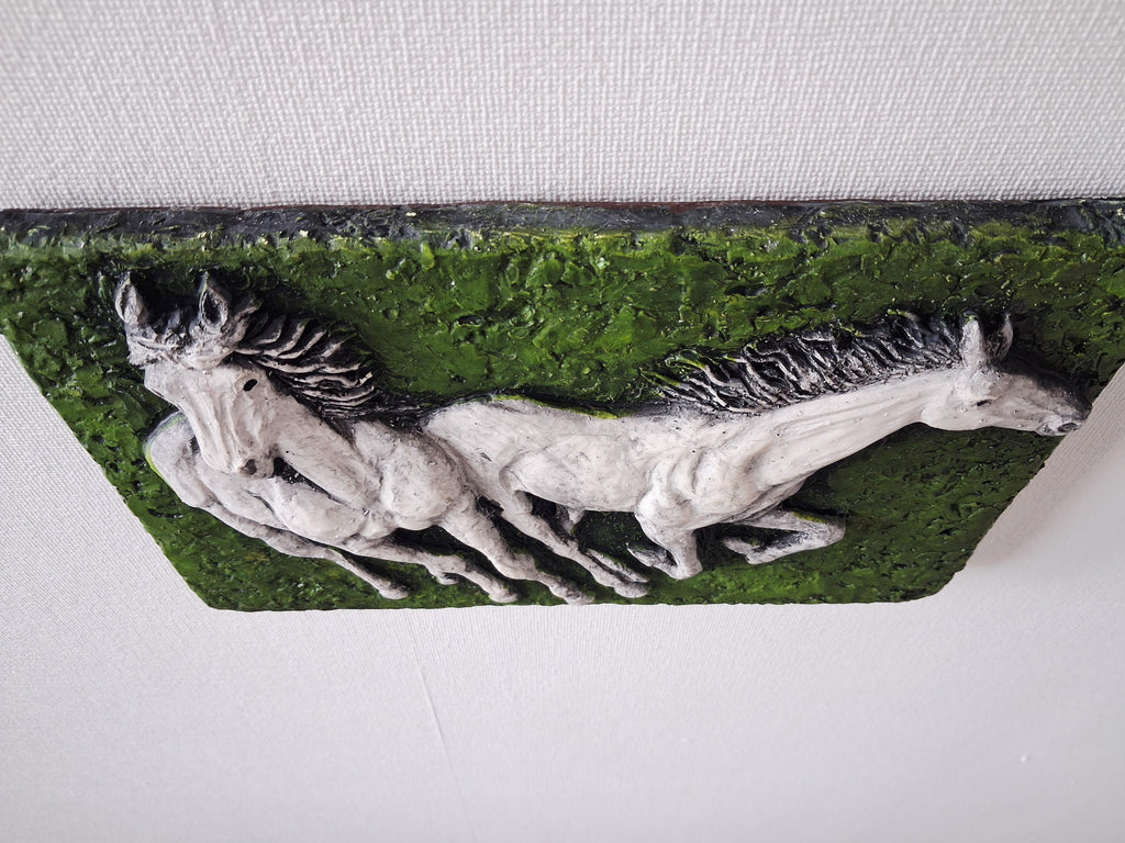 Vintage dutch horse wall plaque set, Hobra Rhenen Holland relief panels