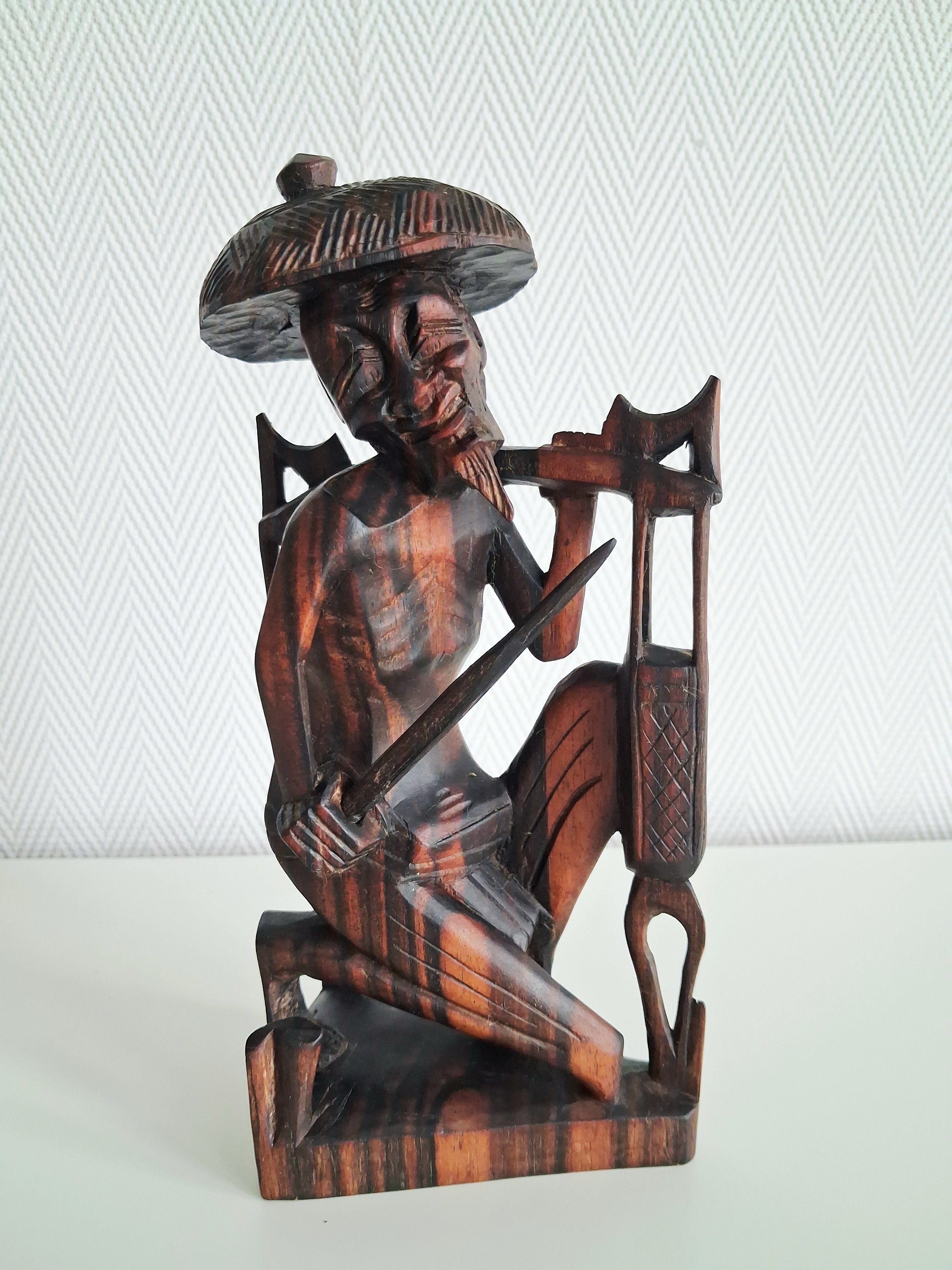 Balinese hand carved wood figures, Fisherman and rice farmer
