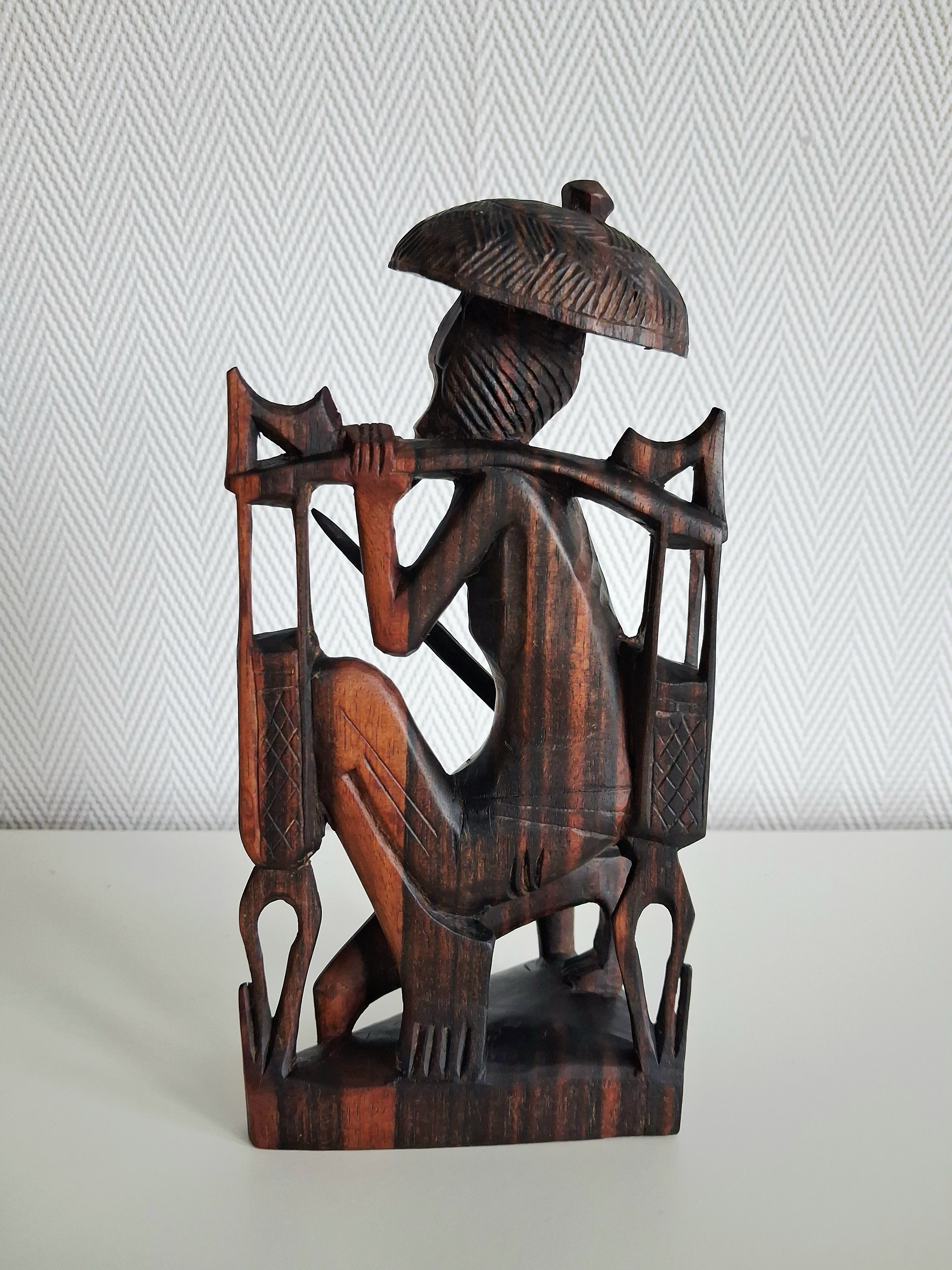 Balinese hand carved wood figures, Fisherman and rice farmer
