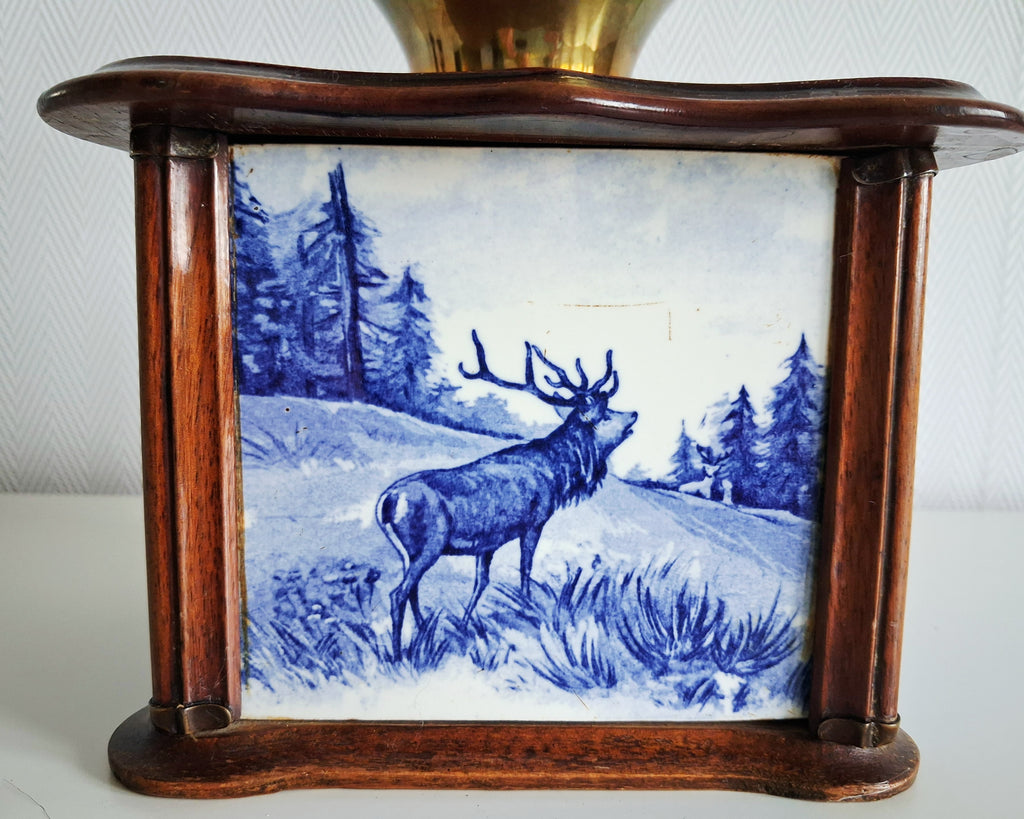 Belgian coffee grinder, Sanna/Abin, Ceramic panels with deer scene