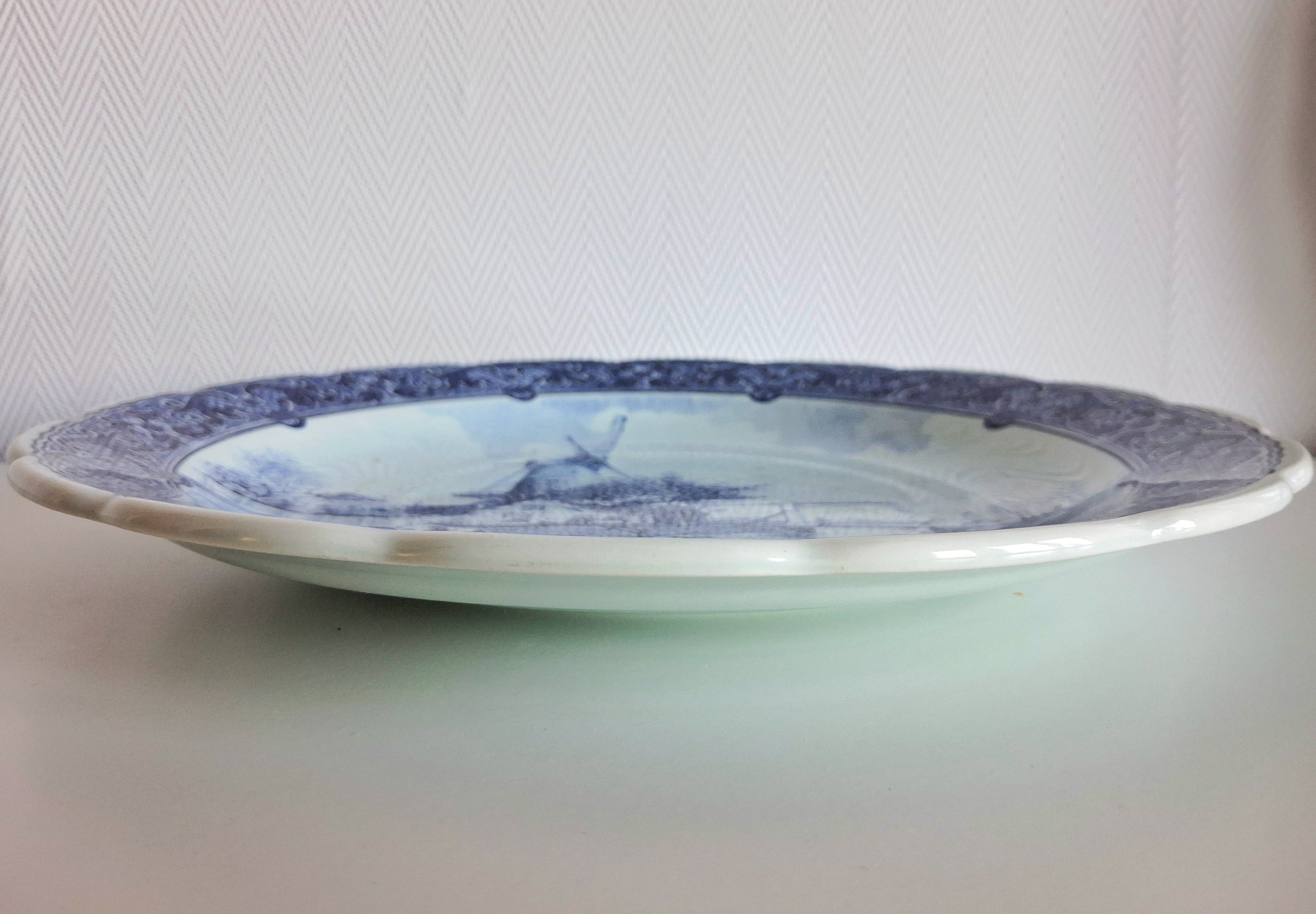 Delft Blue collector plates set, Holland Royal Sphinx Maastricht, 31cm