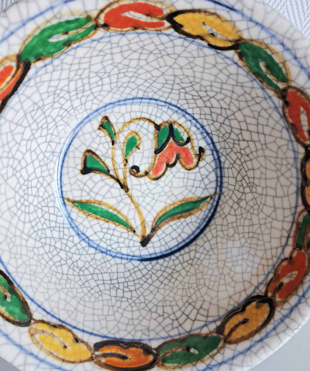 Pair of antique Japanese Satsuma style crackle glaze bowls, Early 20th century