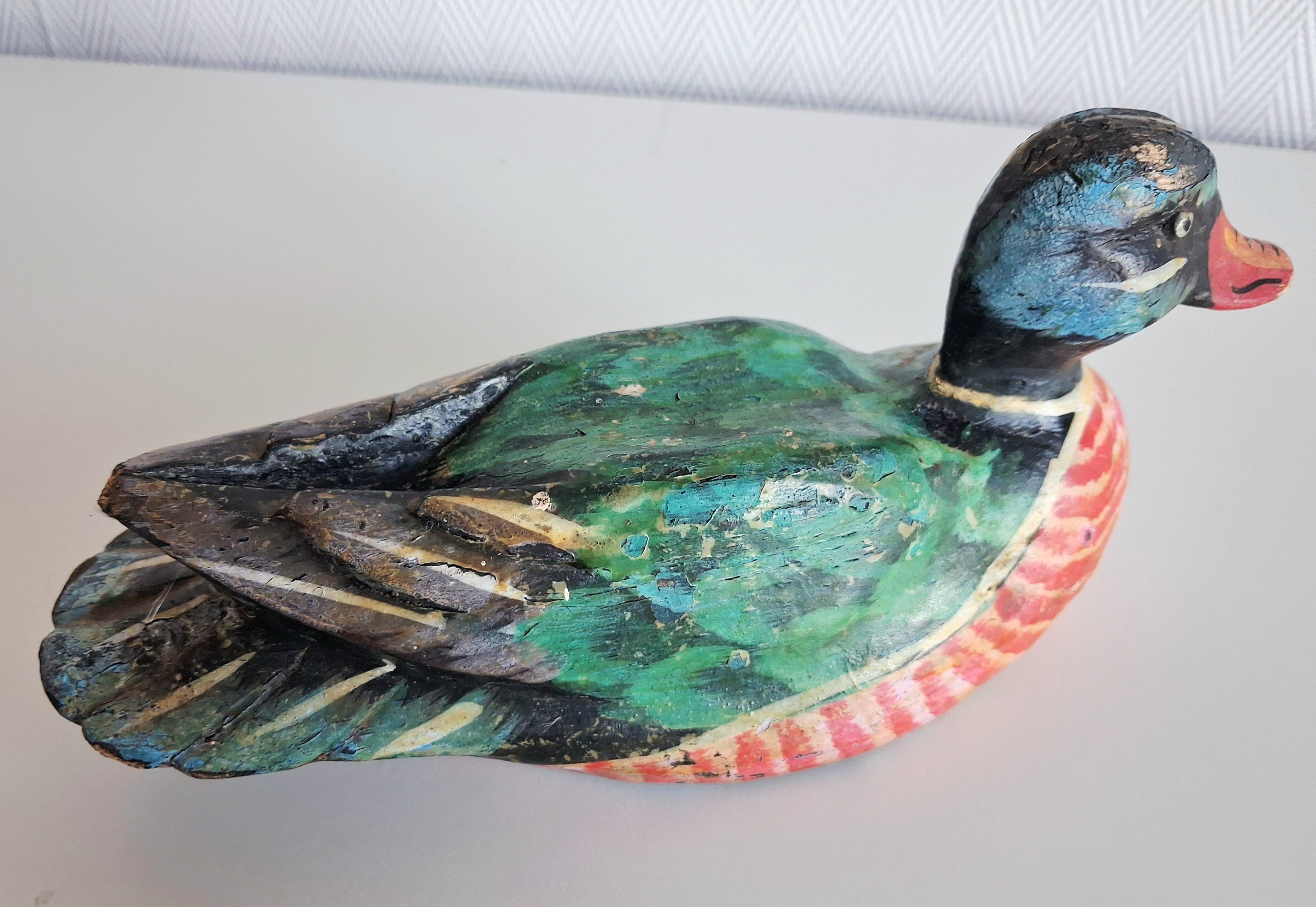 Vintage wooden duck figurines set of three