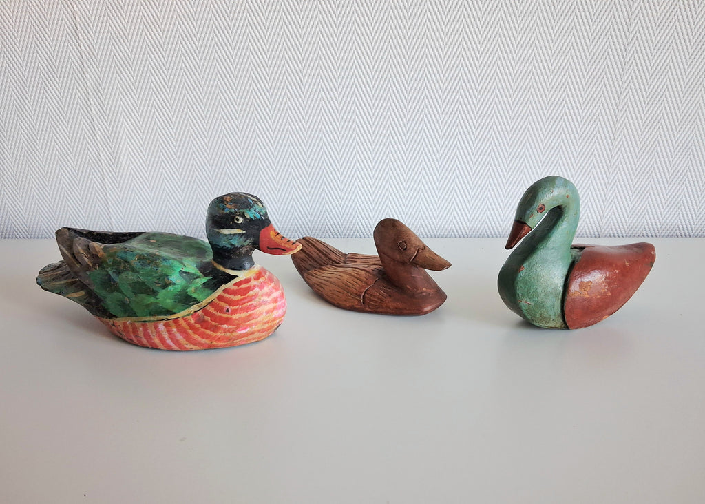 Vintage wooden duck figurines set of three