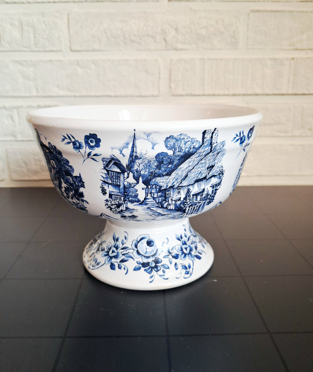 Blue Delft hand decorated pedestal bowl made in Holland
