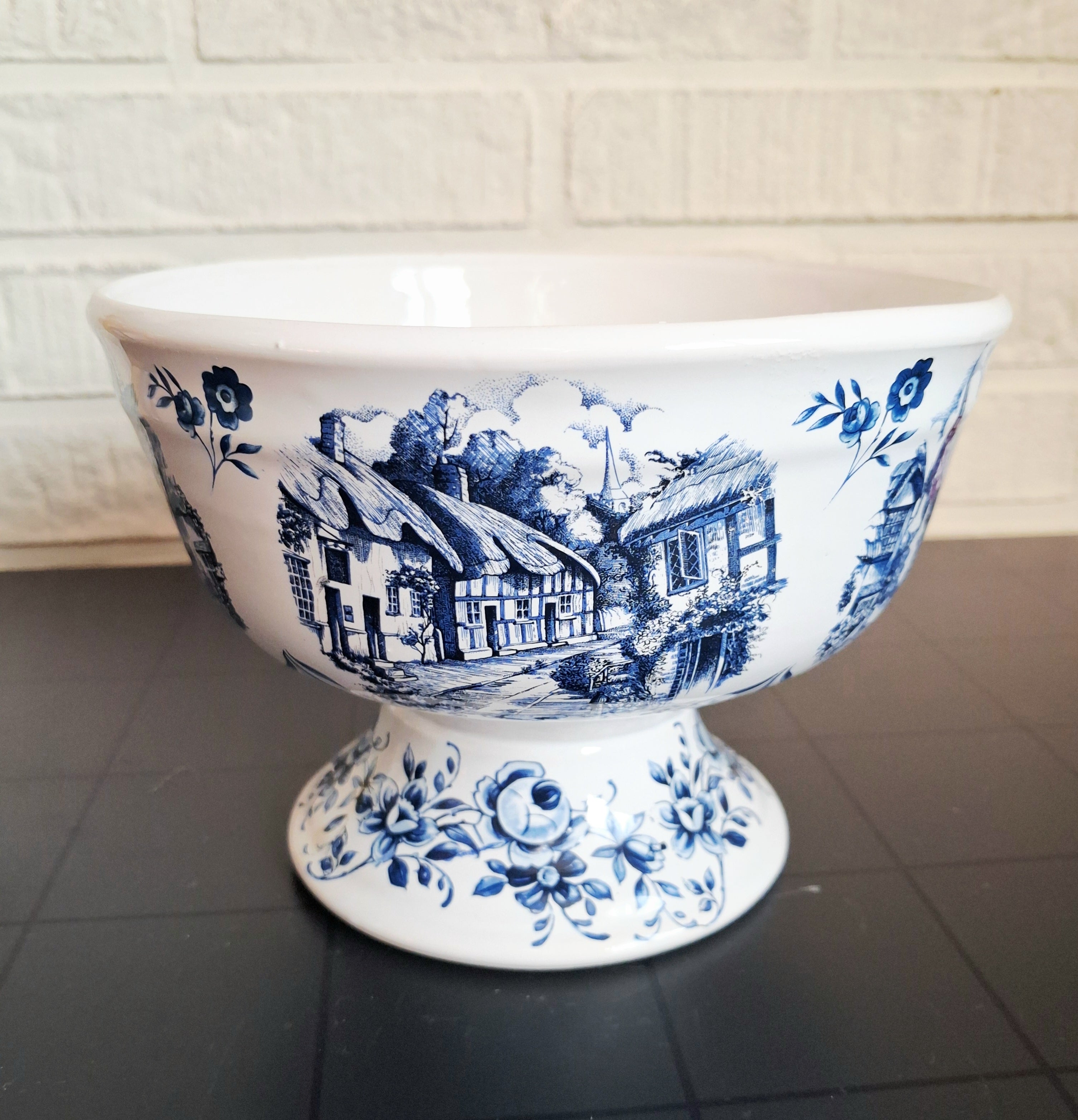 Blue Delft hand decorated pedestal bowl made in Holland
