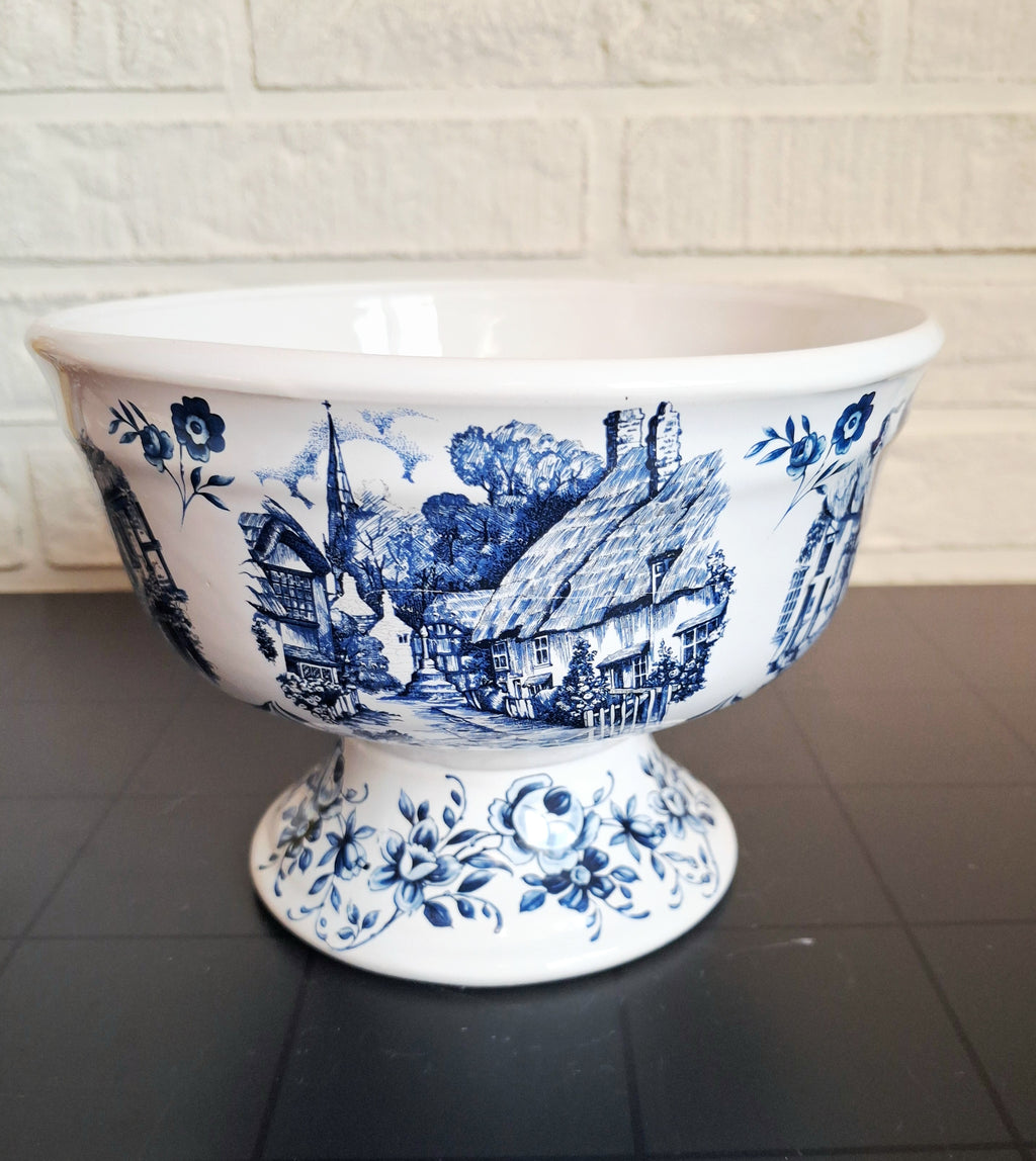 Blue Delft hand decorated pedestal bowl made in Holland
