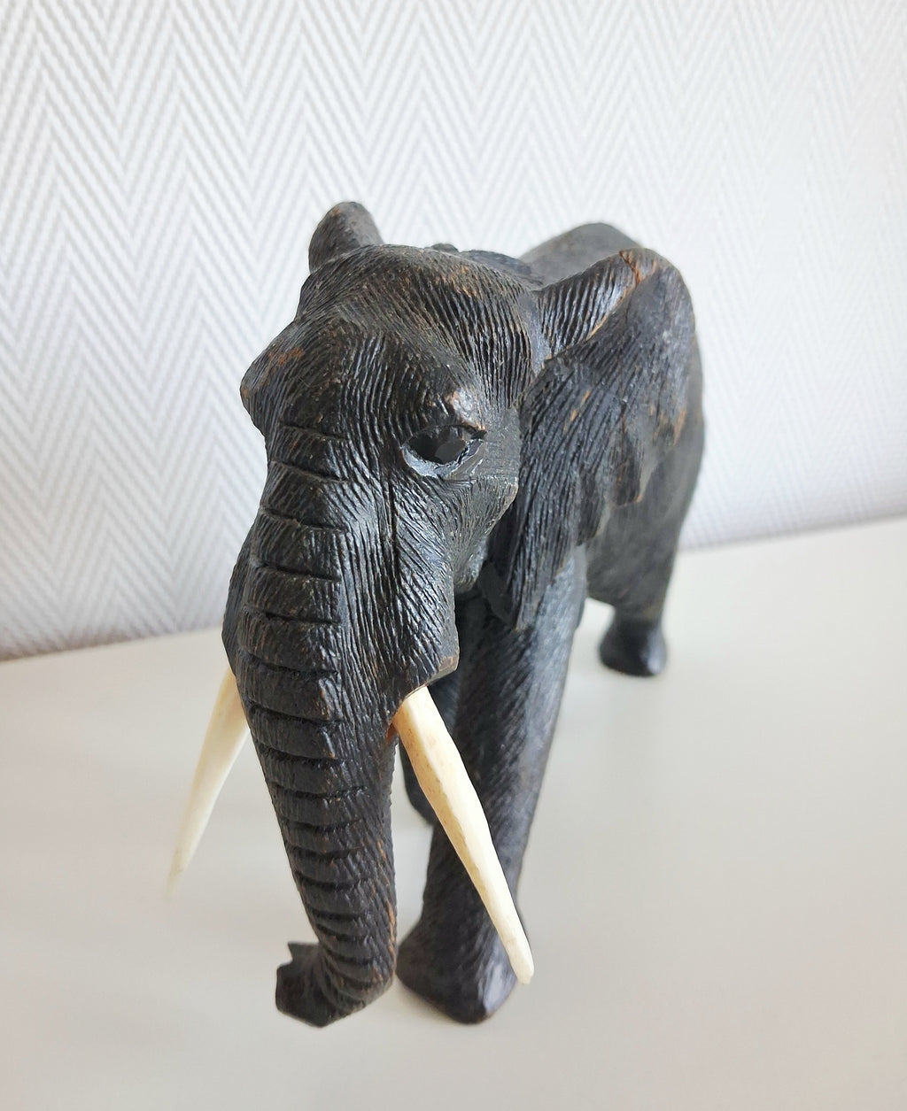 Set of two wooden elephant figurines