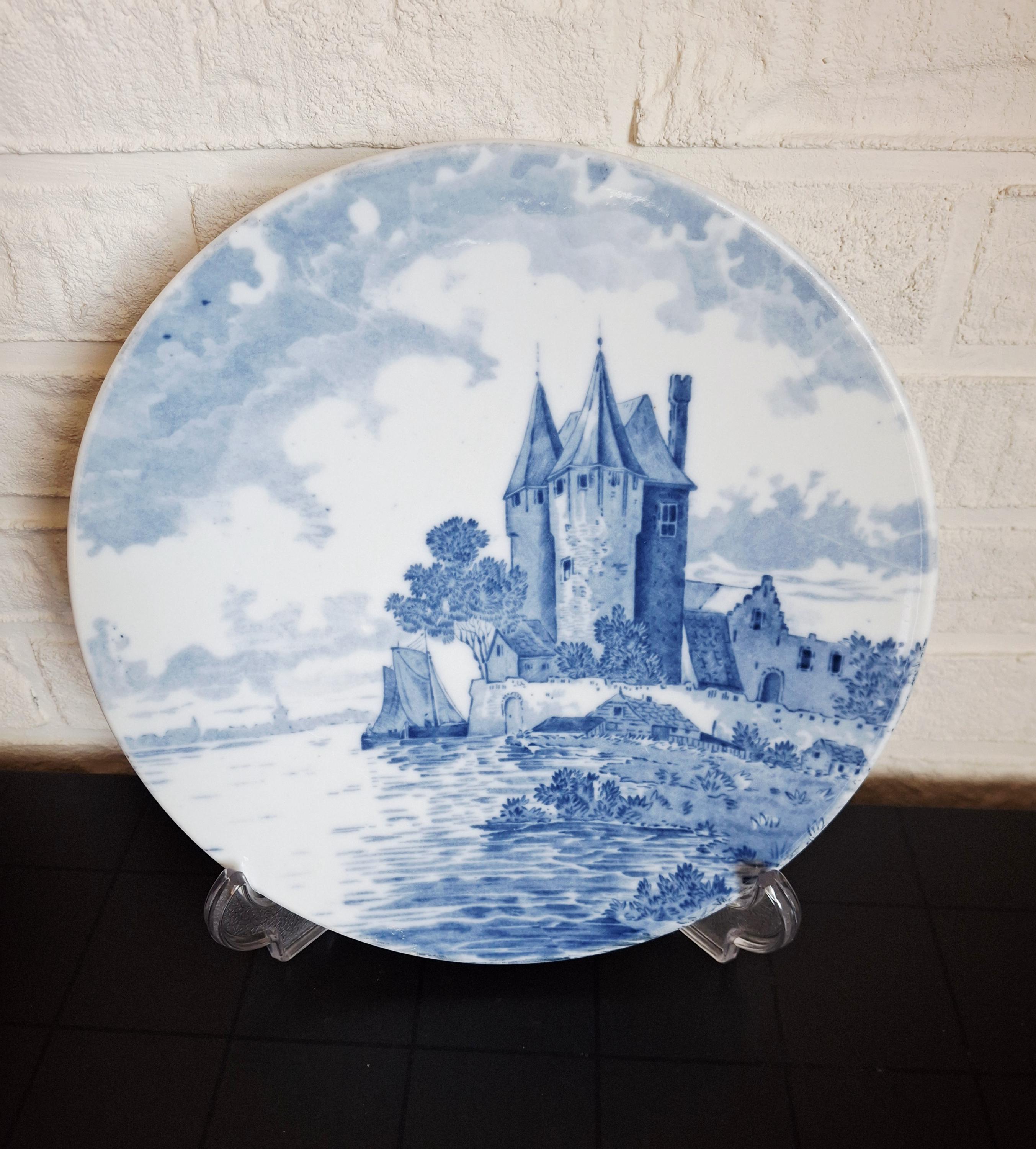 Set of 2 antique Delft-style plates by Mosa Maastricht, Dutch blue and white pottery