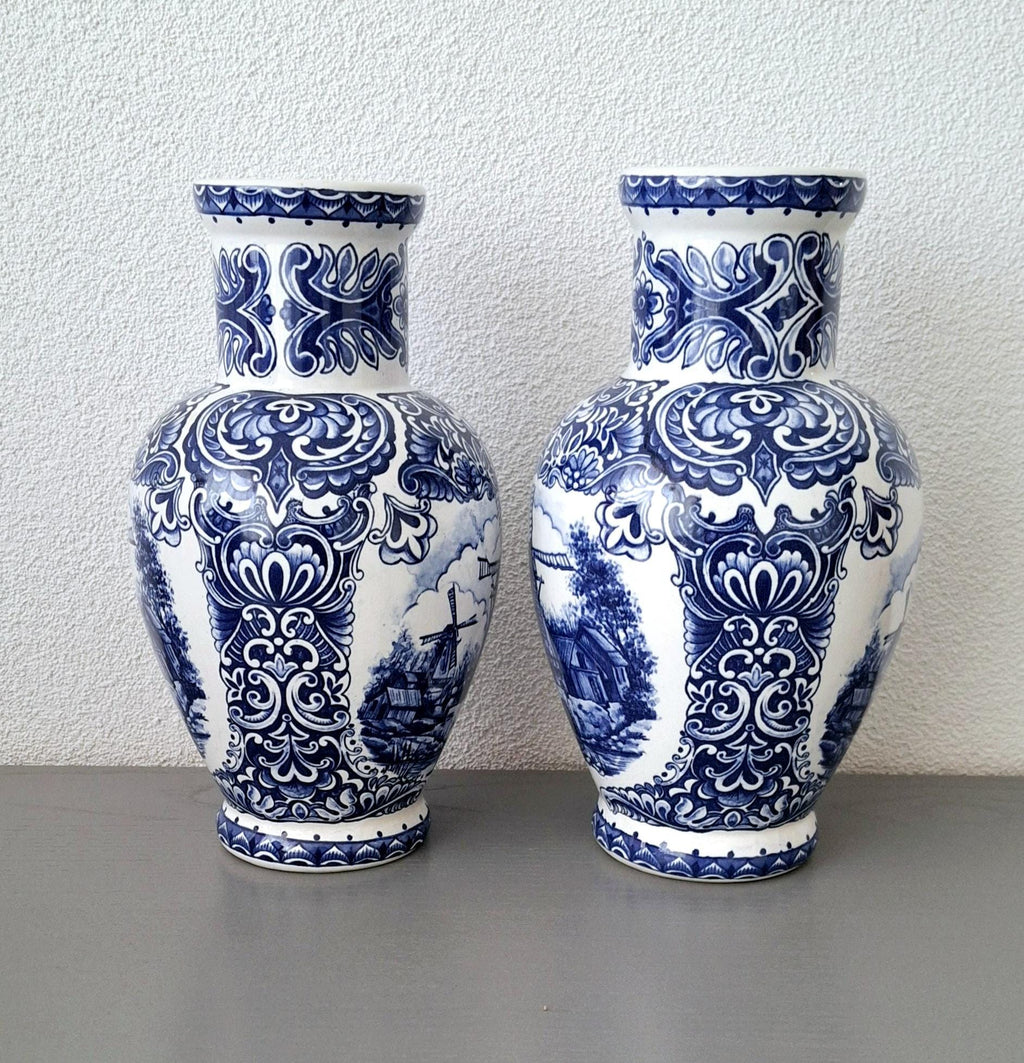 Large Delfts Blauw set of three vases