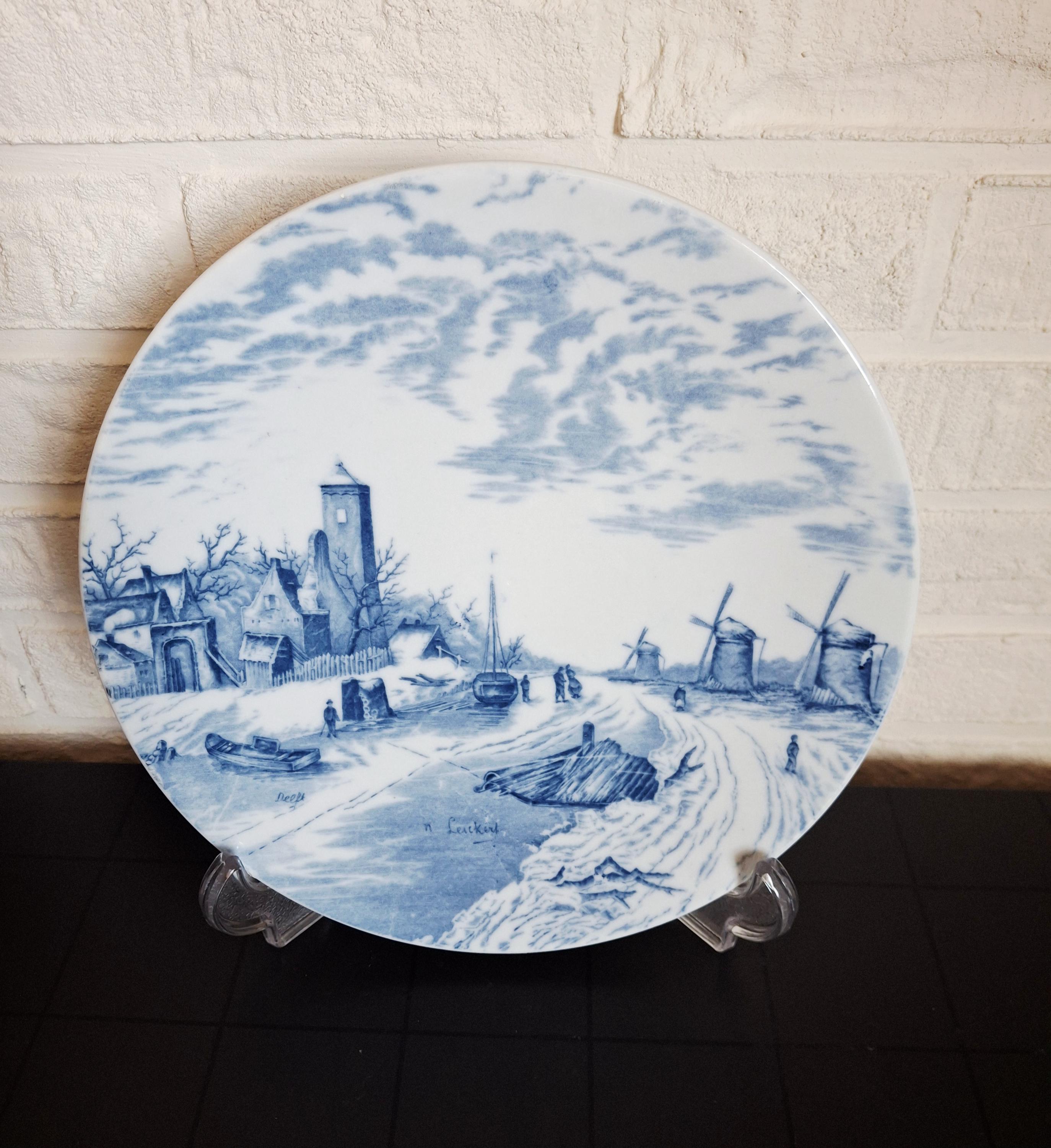Set of 2 antique Delft-style plates by Mosa Maastricht, Dutch blue and white pottery