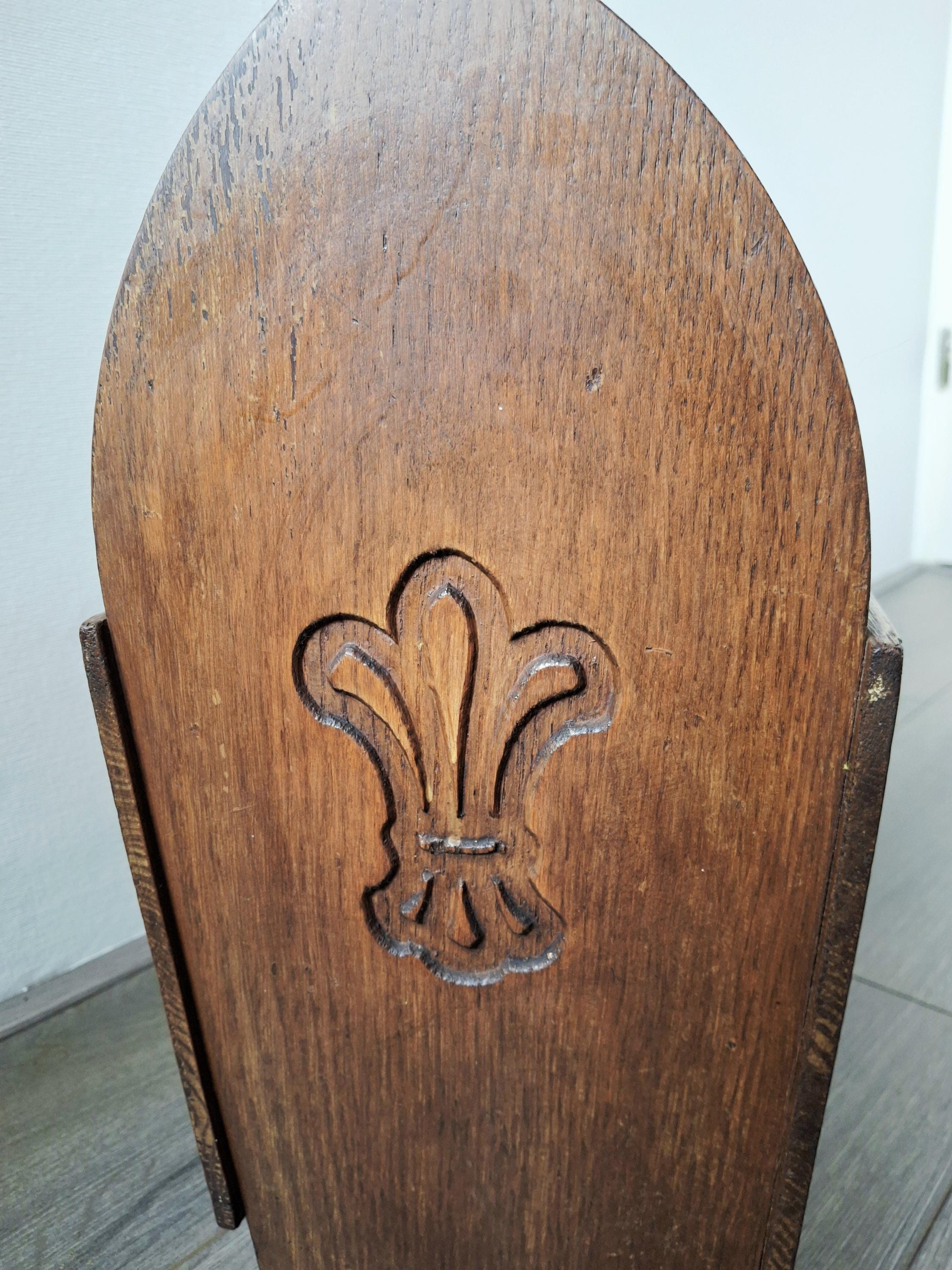 Vintage wooden magazine rack, Newspaper holder