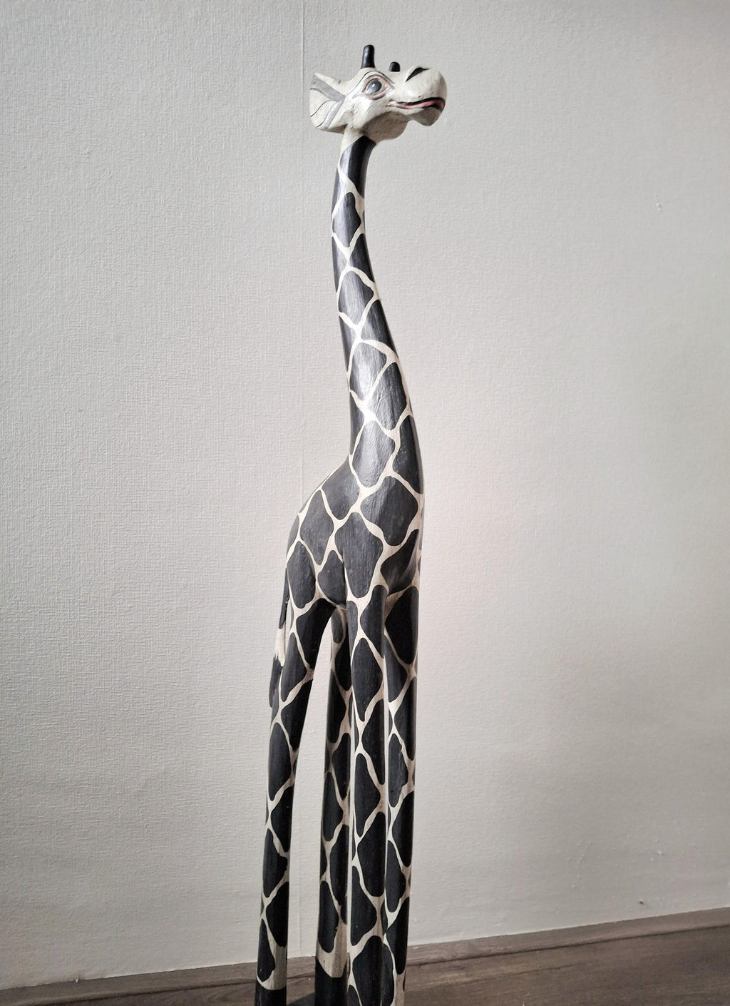 Hand carved wooden giraffe figurine 80 cm tall
