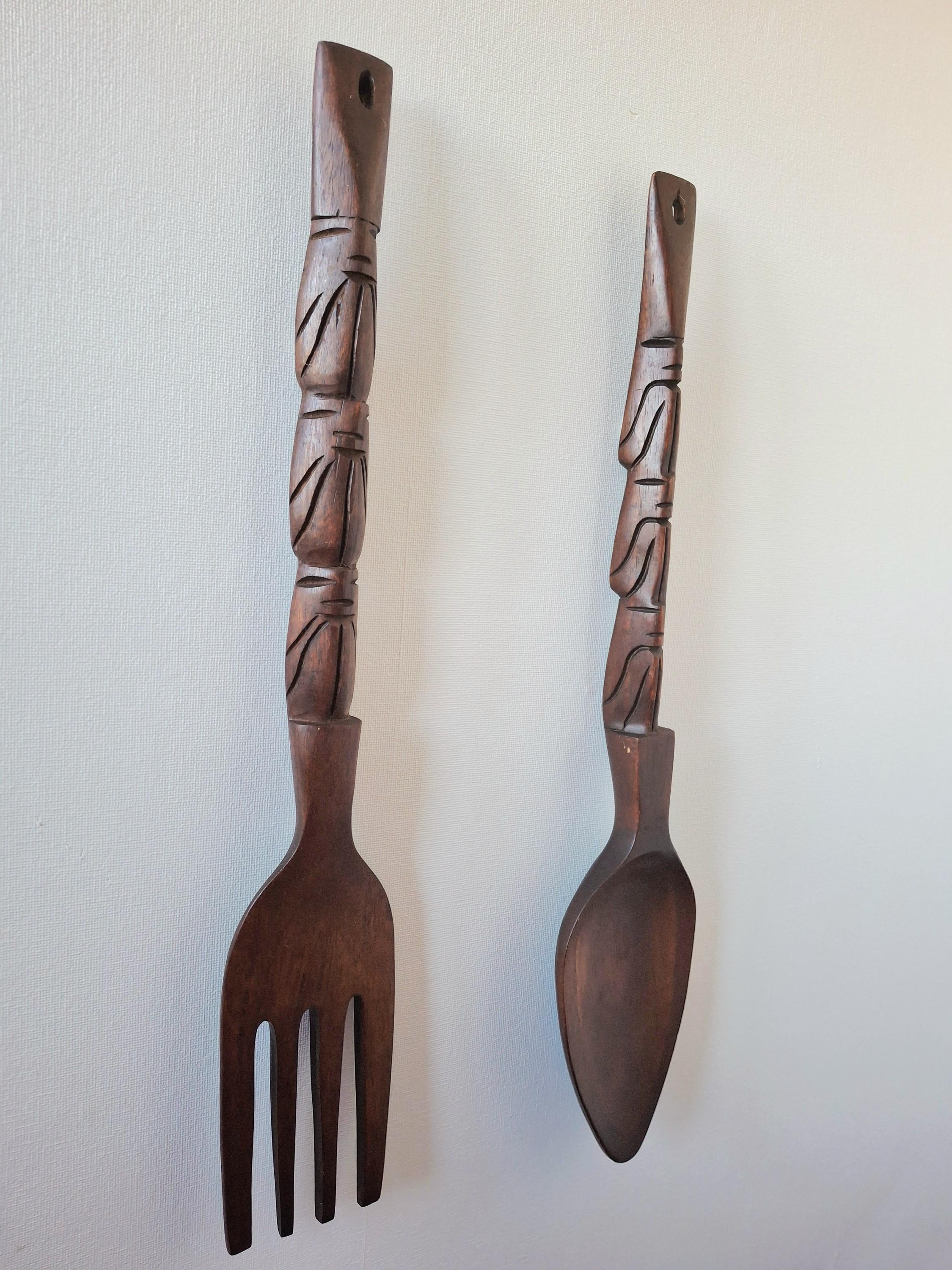 Large Tiki wall fork and spoon set