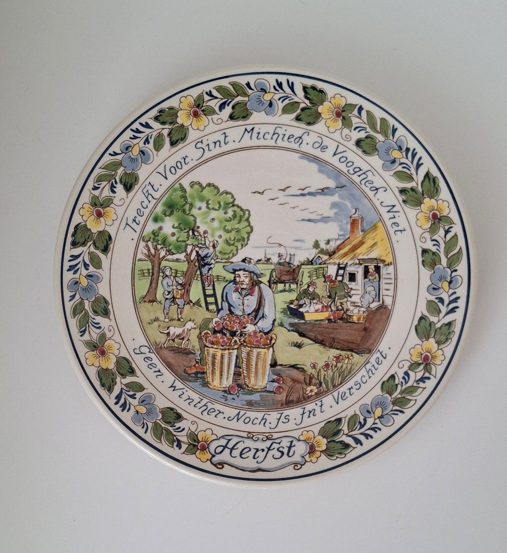 Set of Royal Delft Goedewaagen 4 Seasons wall hanging plates