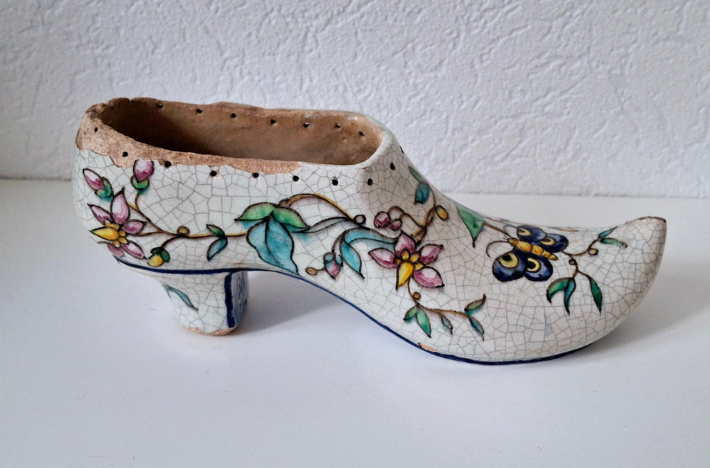 Porcelain shoe pin cushion 19th century