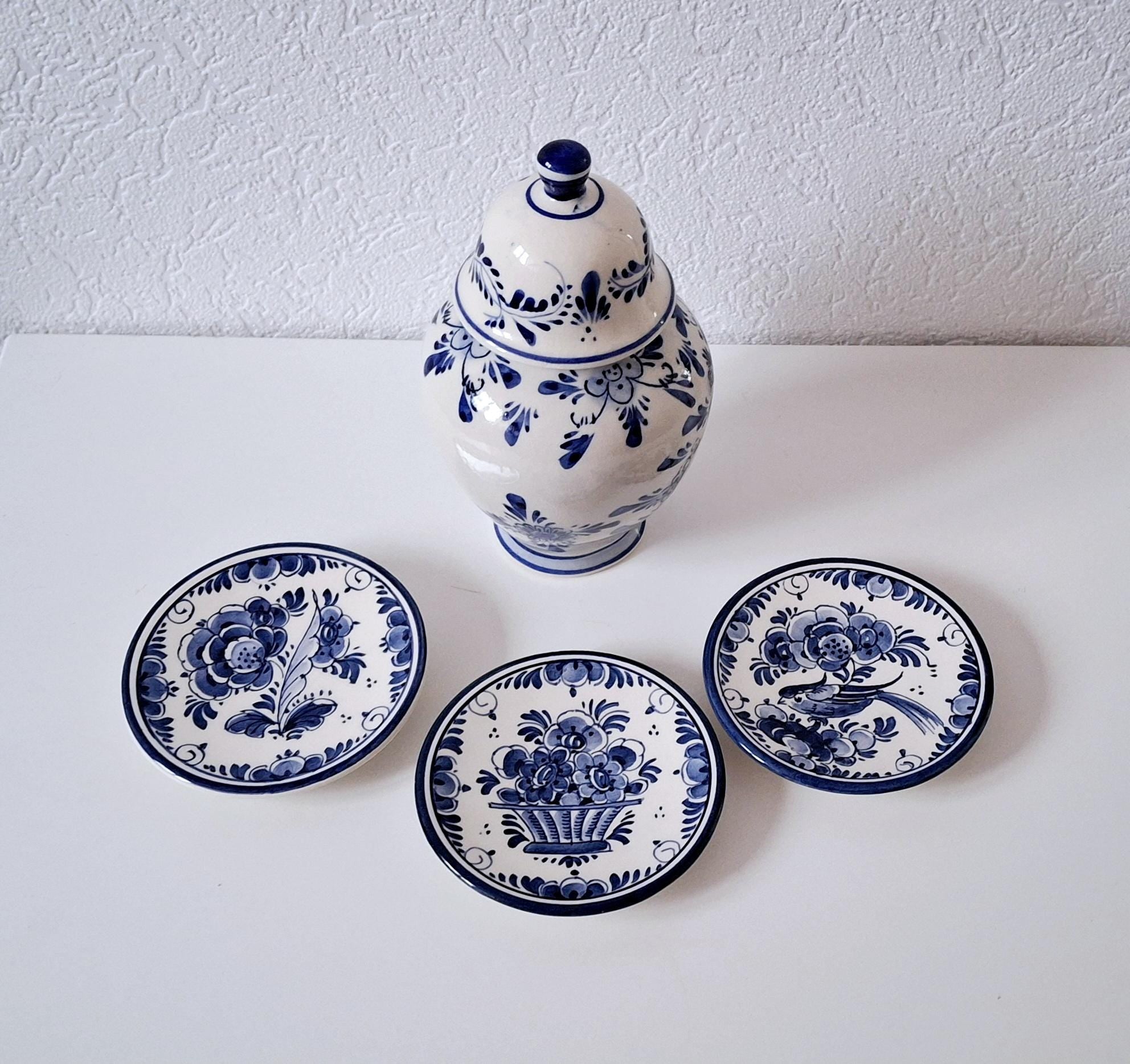 Delft Blue porcelain mini set, Ginger jar vase and small plates