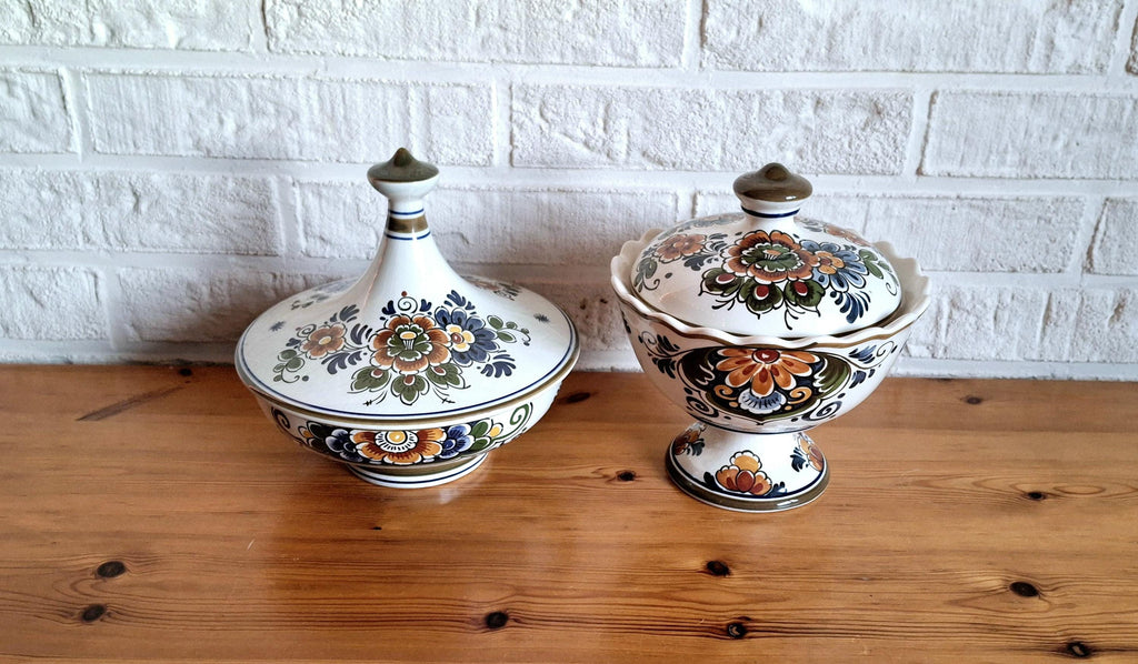 Delft Polychrome lidded dish & footed bowl set