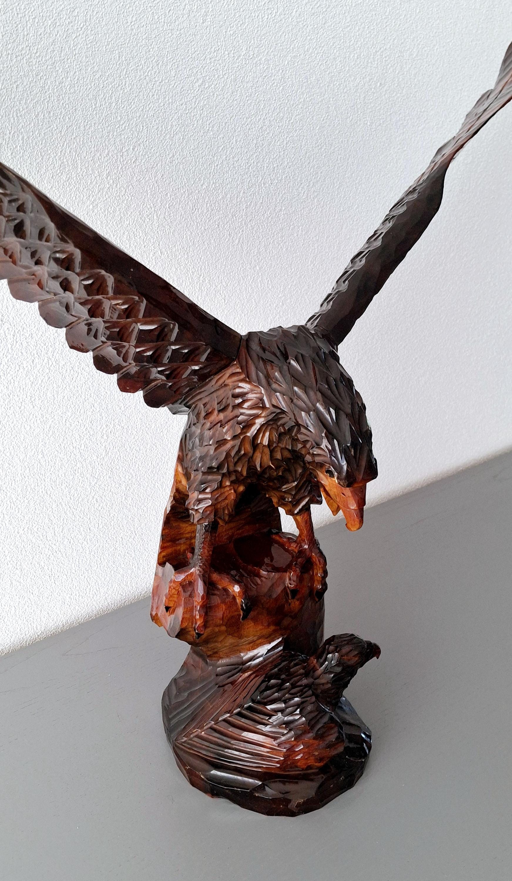Hand carved wooden eagle sculpture, Original 1980s wooden figurin