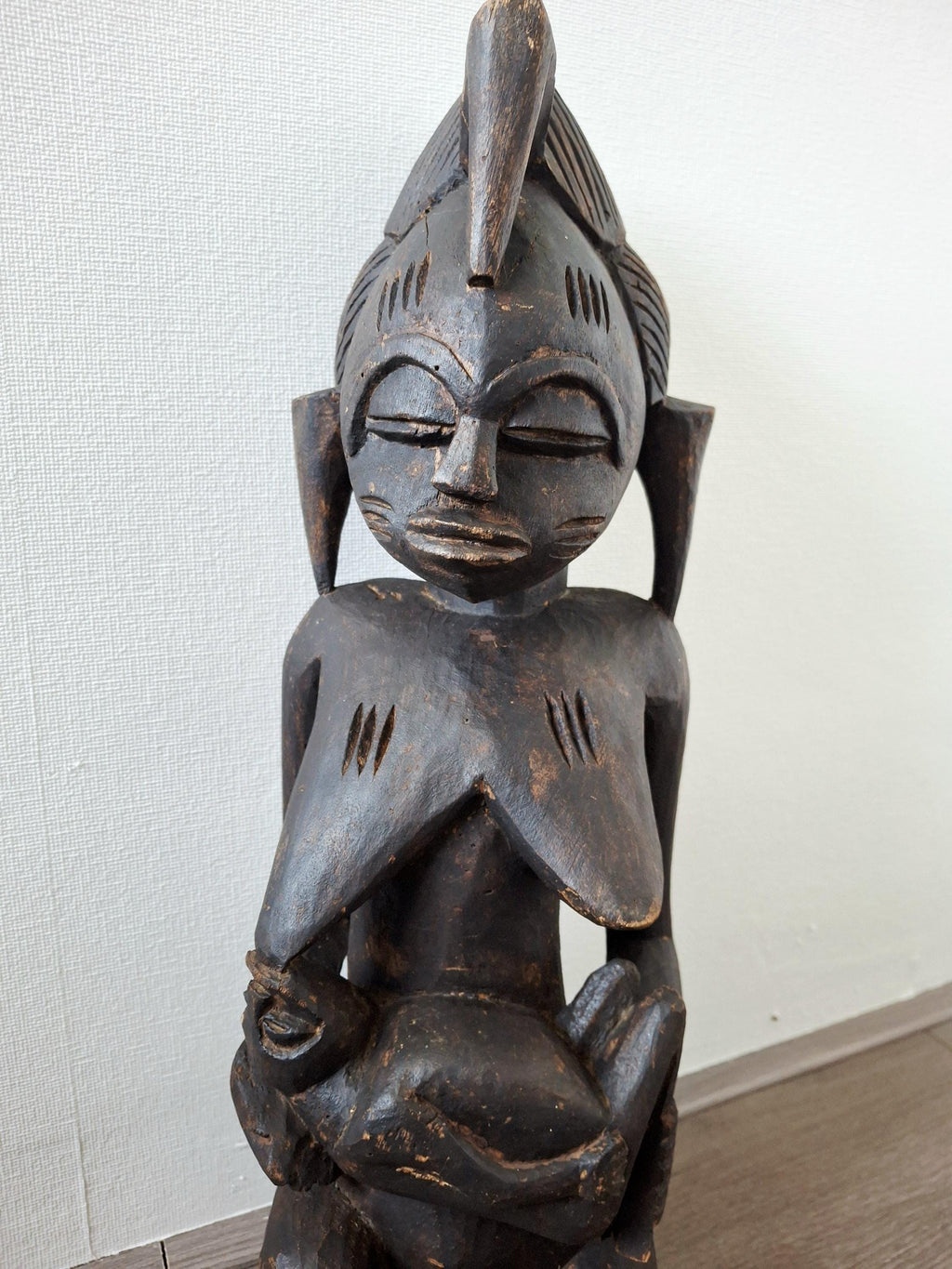 African wooden fertility statue, Nigerian mother and child, 50cm tall